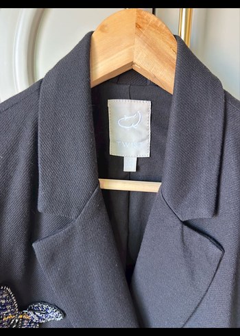 s Beden Nakışlı Kelebek Detaylı Siyah yün Kadın Blazer
