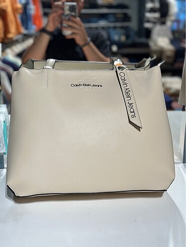 Calvin Klein çanta