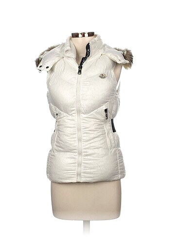 Moncler Yelek %70 İndirimli.