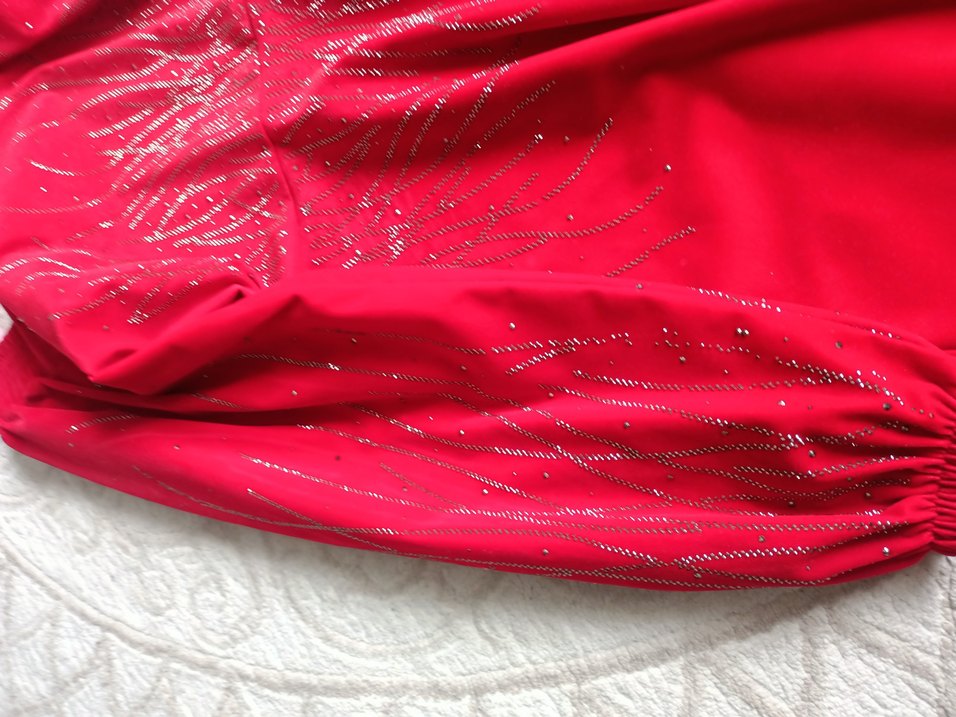 Kırmızı Uzun Drapeli Abiye Elbise kumaş kadife yumuşak - Görsel 2