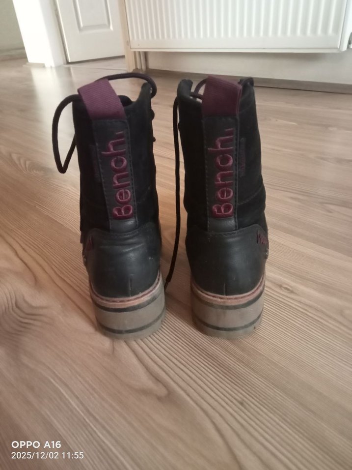 Siyah Süet Bağcıklı Topuklu Kadın Bot sıfır ayarında - Görsel 3