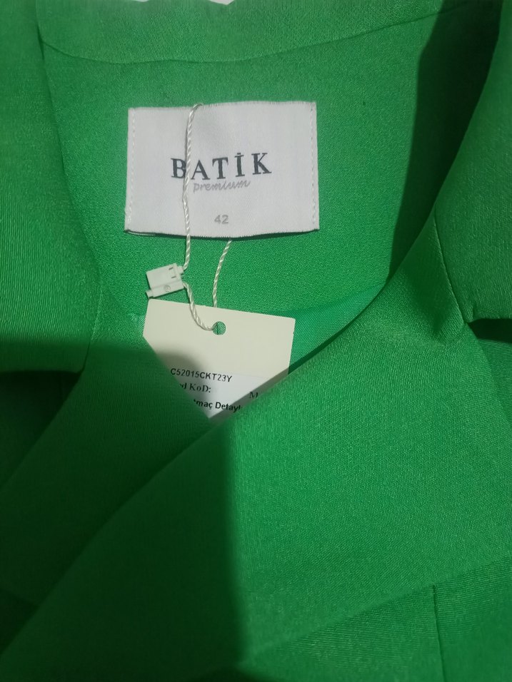 Yeşil Düğmeli Kadın Blazer Ceket - Görsel 5