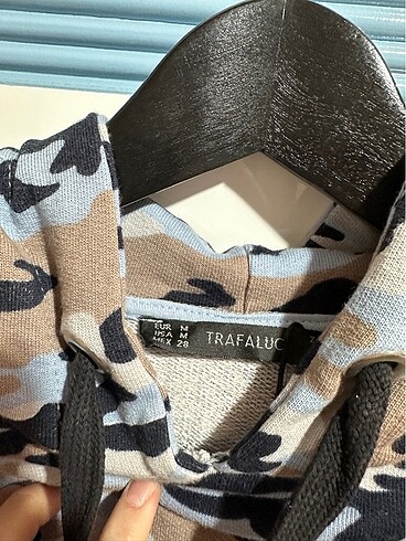 Zara Trafaluc Sweatshirt