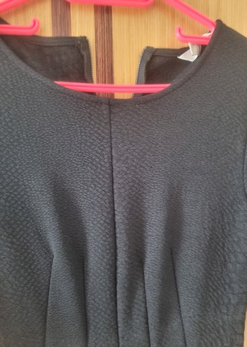 Kısa Kollu Siyah Midi Elbise - Görsel 3