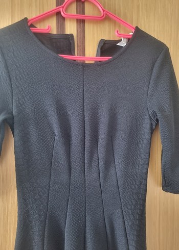 Kısa Kollu Siyah Midi Elbise - Görsel 2