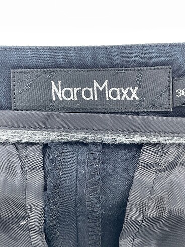 36 Beden çeşitli Renk Max Mara Kumaş Pantolon %70 İndirimli.