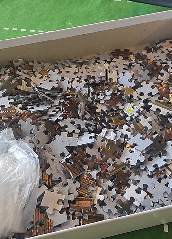  Beden Renk 1000 parçalı puzzle ve halısı