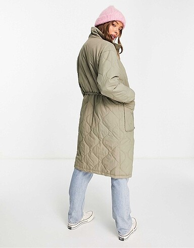 m Beden Stradivarius yeşil parka-mont