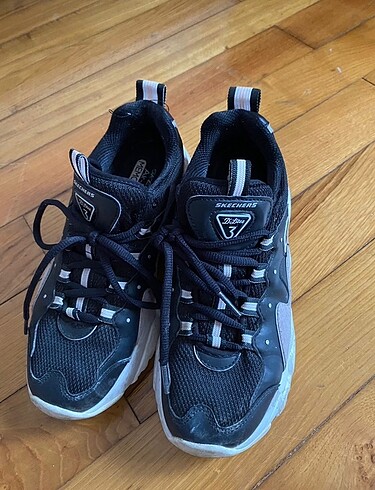 38 Beden Skechers Ayakkabı