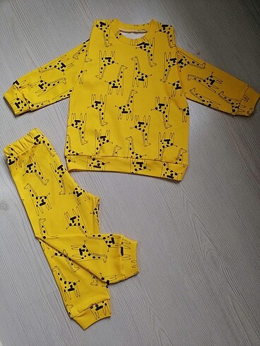Pijama Takımı