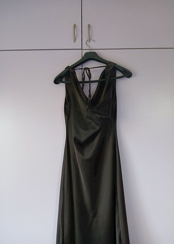 Kahverengi saten elbise - Görsel 2