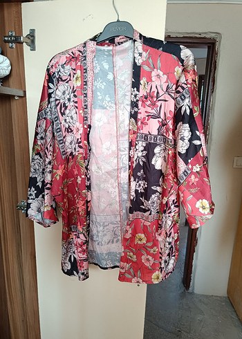 Çiçek Desenli Bohem Midi Kimono