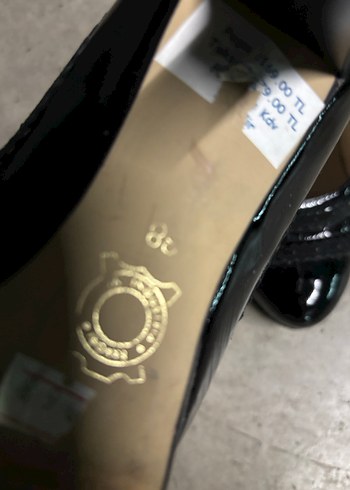 Mige Siyah Rugan Stiletto Topuklu Kadın Ayakkabı - Görsel 4