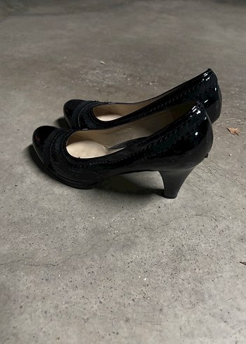 Mige Siyah Rugan Stiletto Topuklu Kadın Ayakkabı - Görsel 2