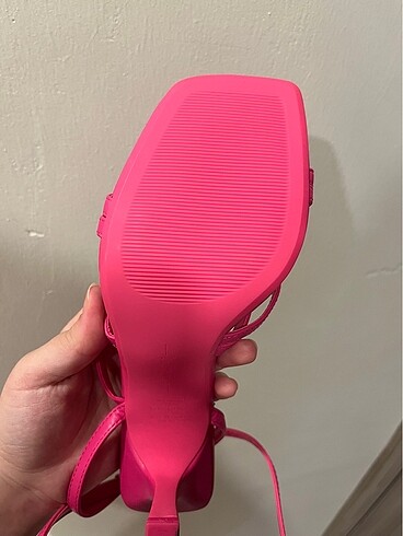 37 Beden pembe Renk Bershka topuklu ayakkabı
