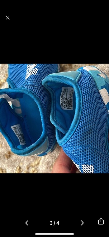 22 Beden Adidas cocuk sandalet