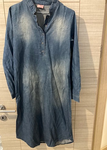 Düğmeli V Yaka Uzun Kollu Denim Midi Elbise