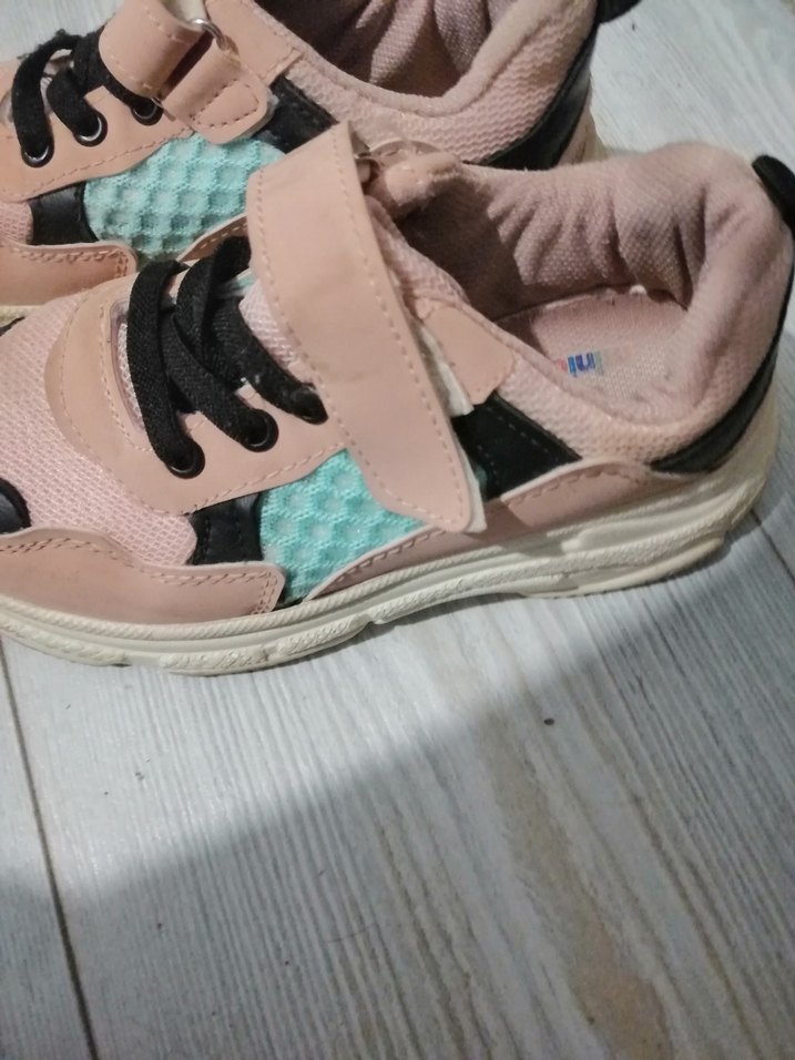 Kız Çocukları İçin  Desenli Pembe Spor Ayakkabı - Görsel 4