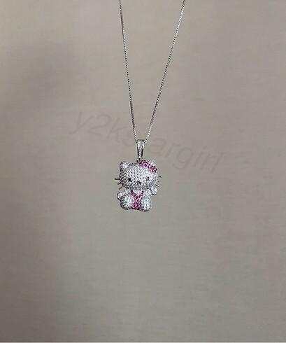 Beden 925 ayar gümüş hello kitty kolye