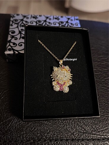 Beden altın Renk swarovski model çelik hello kitty kolye