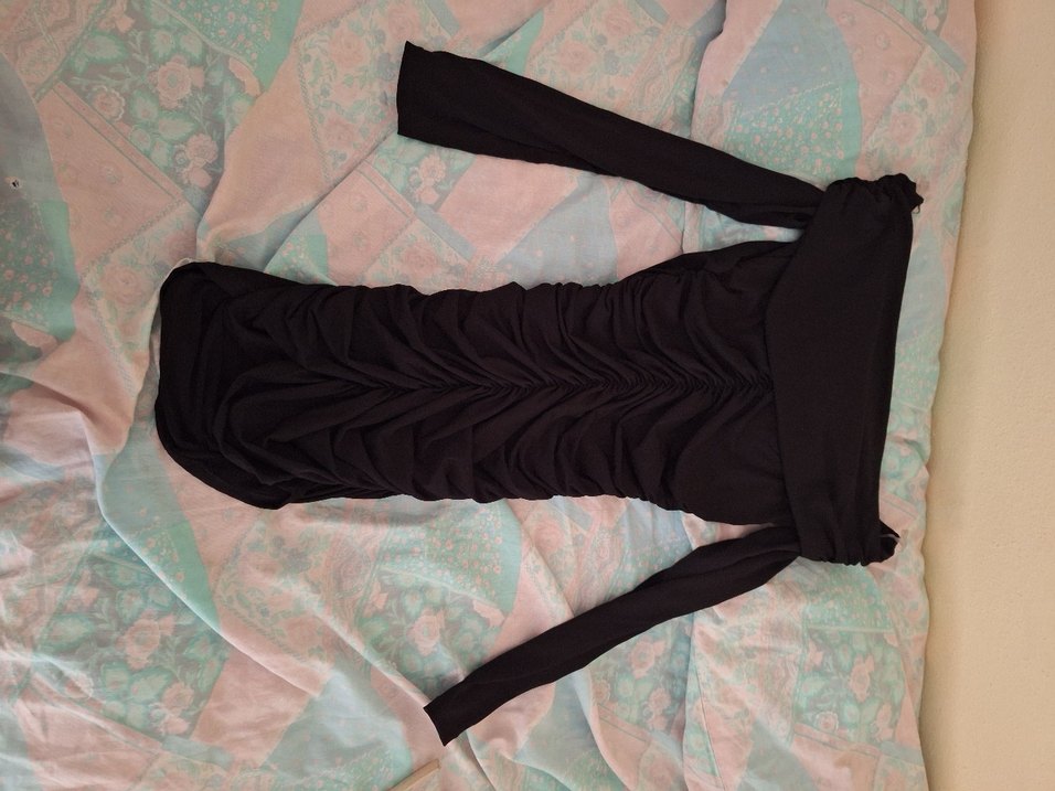 Siyah Uzun Kollu esnek kumaş pileli mini elbise madonna yaka - Görsel 4