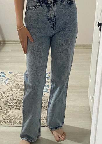 Gri Mavi Batik Desenli Bol Kesim Kadın Jean