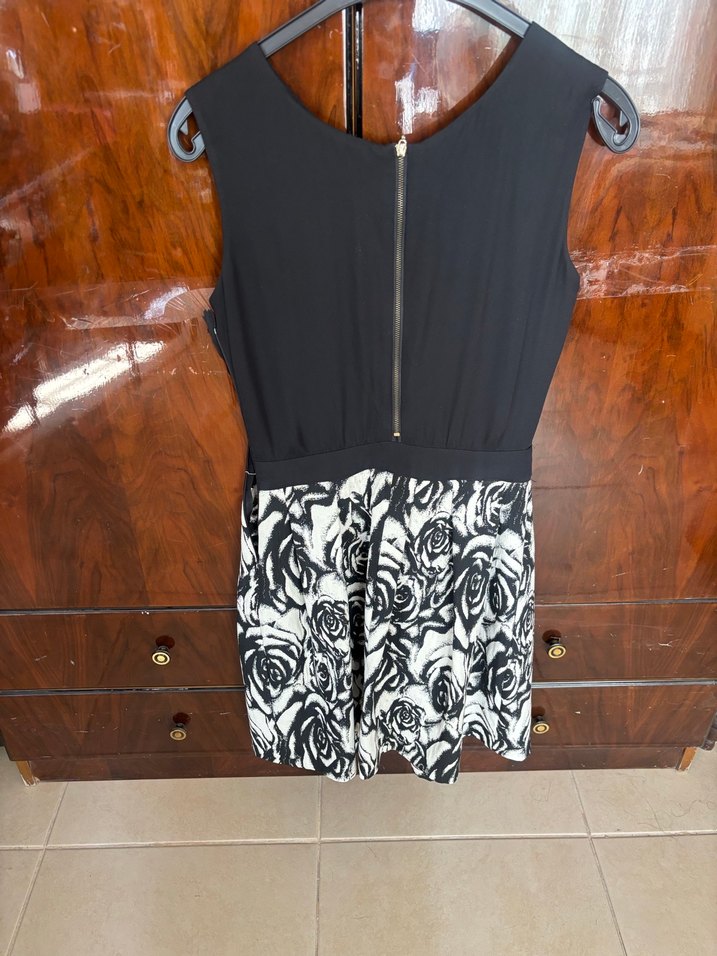 Kolsuz Siyah Mini elbise - Görsel 2