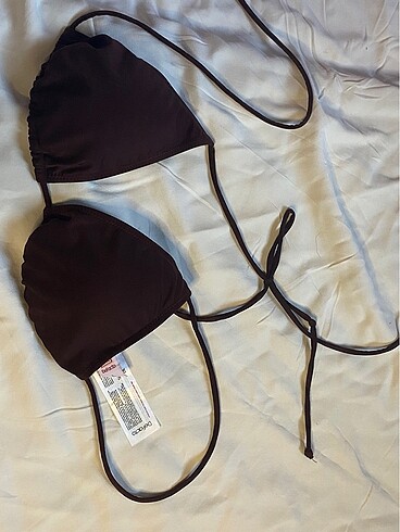 Bikini üstü