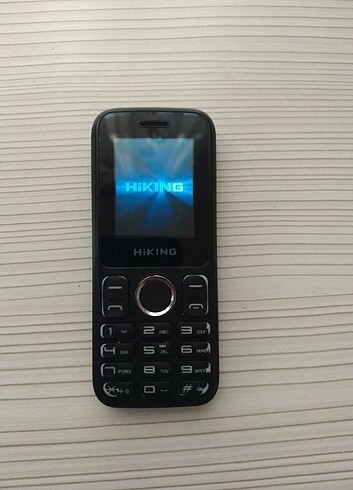 Hikıng tuşlu telefon