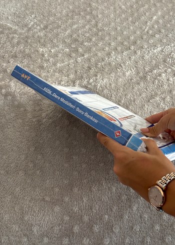 AYT Fizik DM Serisi Soru Bankası
