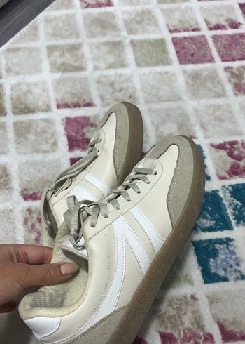 Bej Beyaz Bağcıklı Kadın Spor Ayakkabı - Görsel 3