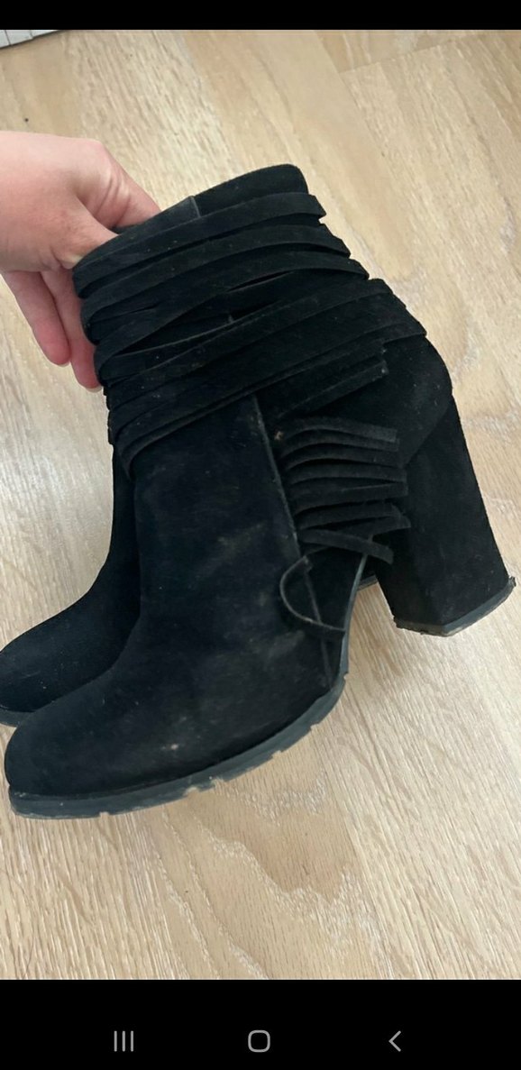 Siyah Süet Tokalı Blok Topuklu Kadın Bot - Görsel 3