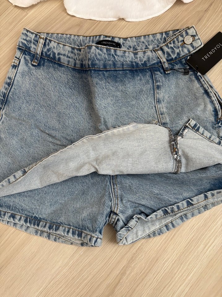 TRENDYOLMILLA Kadın Mini Kot Şort Etek - Görsel 2