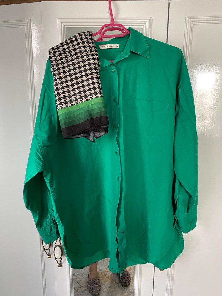 Uzun Kollu, Salaş, Midi Boy Yeşil Kadın Gömlek - Görsel 2