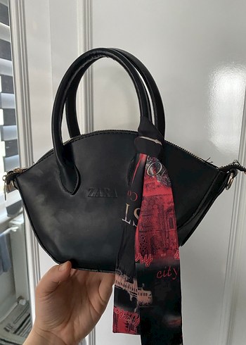 Kemer Detaylı Siyah Deri Gotik Kadın Çanta - Görsel 2