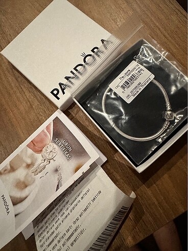 Pandora bileklik