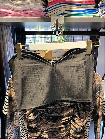 Bershka Cropp