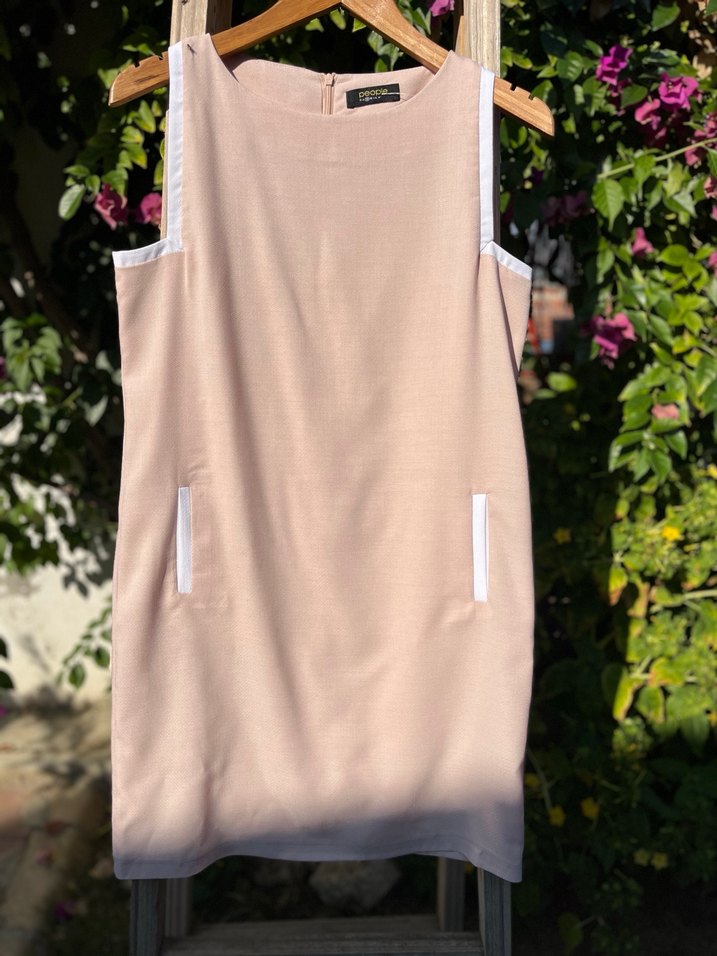 FABRİKA Pudra Midi Kolsuz Şık Elbise - Görsel 3