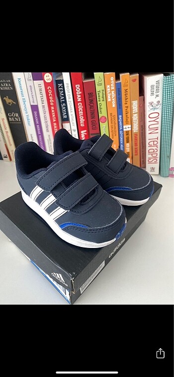 22 Beden lacivert Renk Adidas bebek ayakkabı