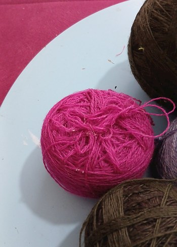 Renkli ve Doğal İplik Topları - Görsel 2