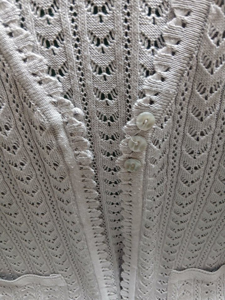 Beyaz V Yaka Örgü Kadın Yelek - Görsel 2