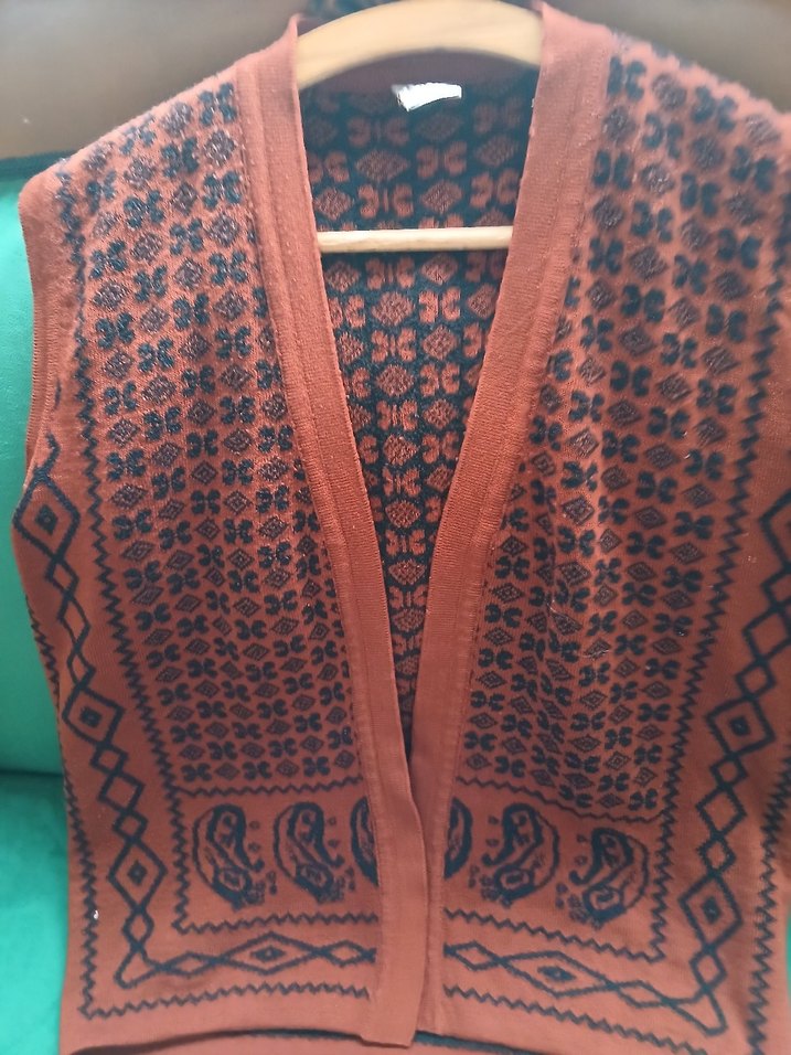 Bohem Nakışlı Kahverengi Triko Kadın Yelek - Görsel 2