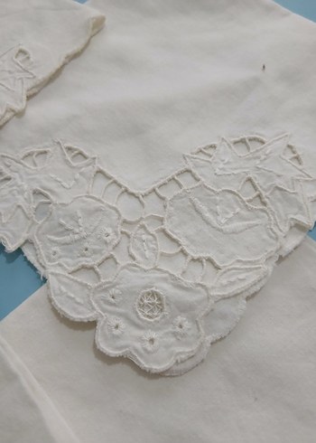 Nakışlı Beyaz Bohem delikişi kare Örtü - Görsel 3