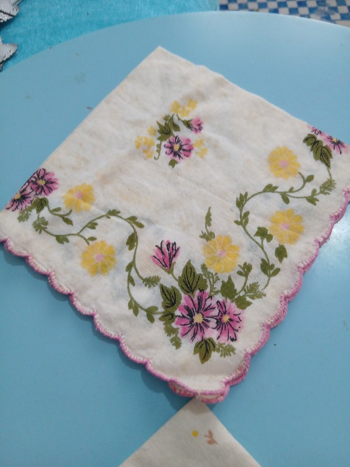 Nakışlı  ve baskılı Vintage kadın Mendili - Görsel 3