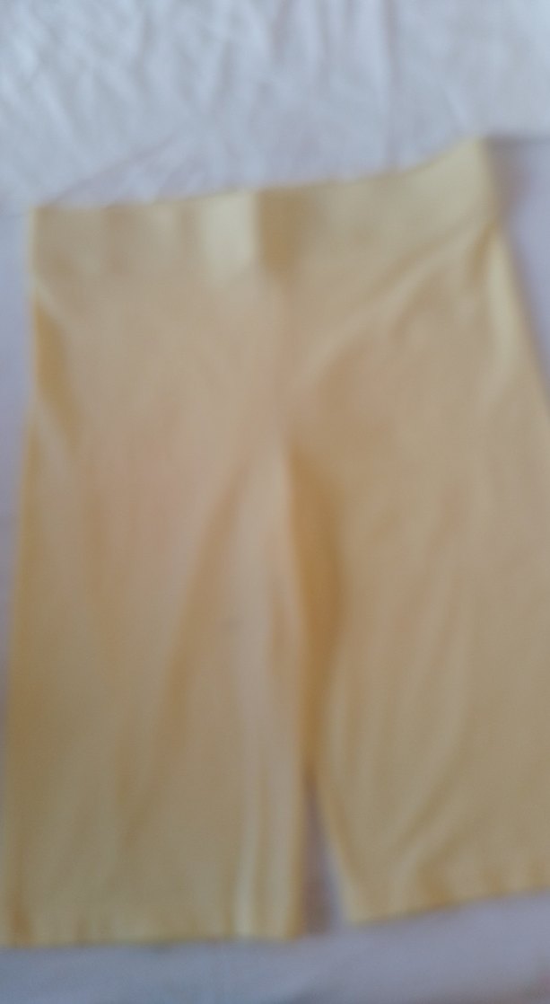 Sarı Mini Şortlu takim - Görsel 2