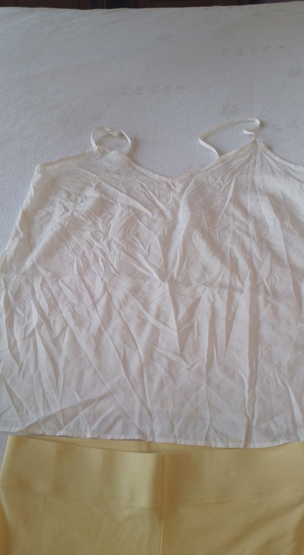 Sarı Mini Şortlu takim - Görsel 3