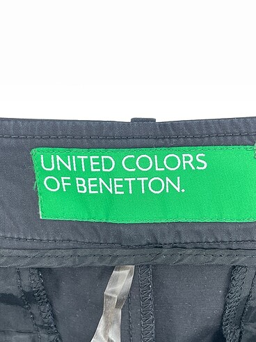 42 Beden çeşitli Renk Benetton Kumaş Pantolon %70 İndirimli.