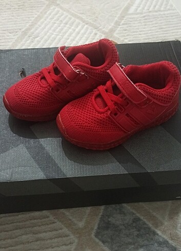 25 Beden Çocuk spor ayakkabı