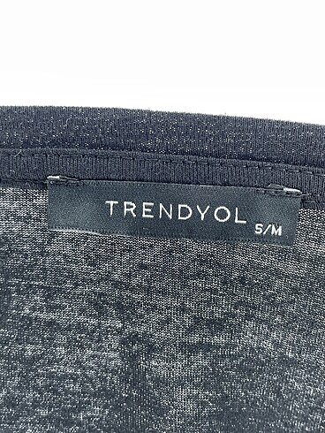 s Beden siyah Renk Trendyol & Milla T-shirt %70 İndirimli.