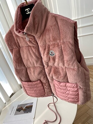m Beden pembe Renk Moncler Yelek